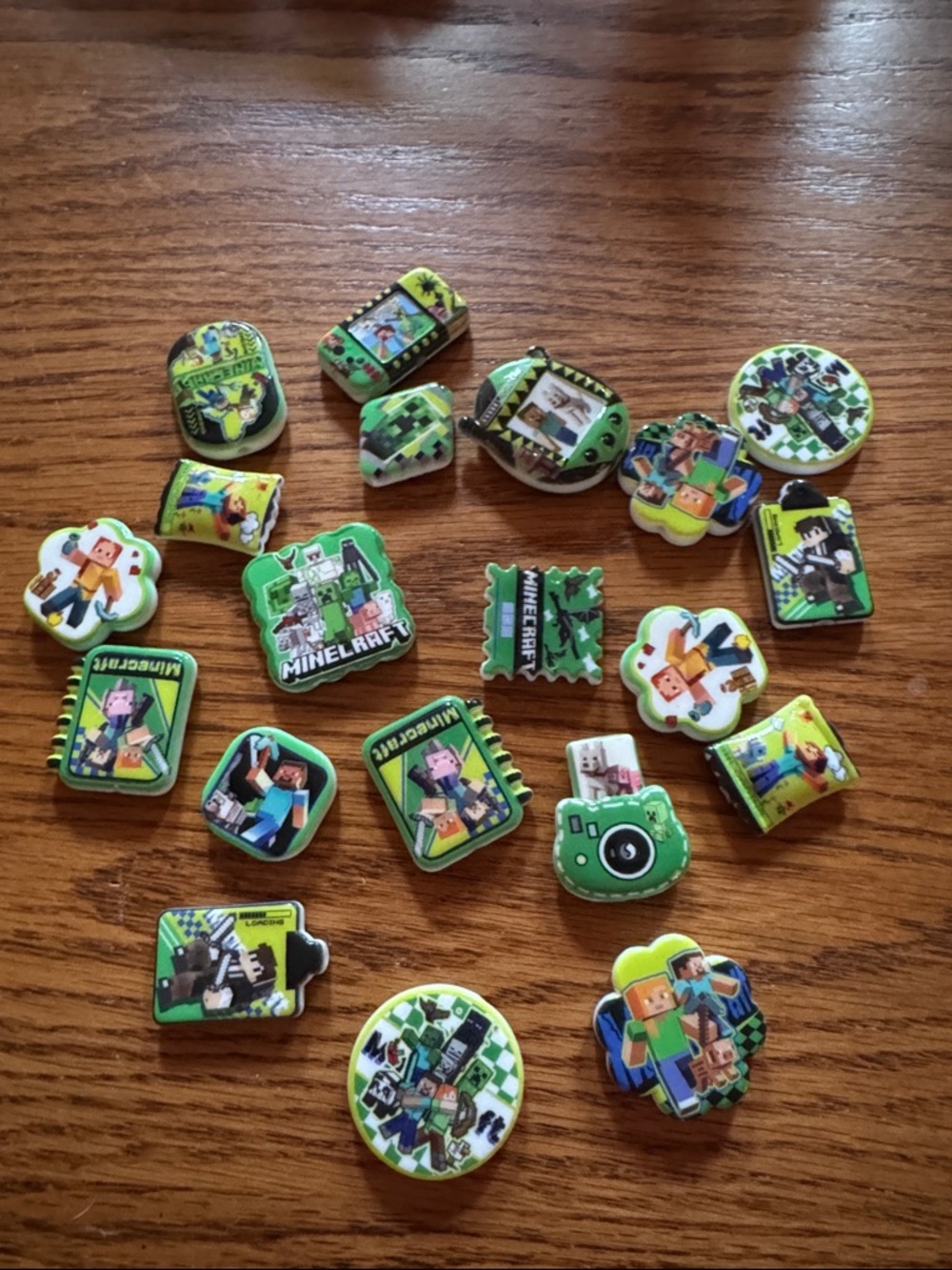Minecraft lot of 20 Beads